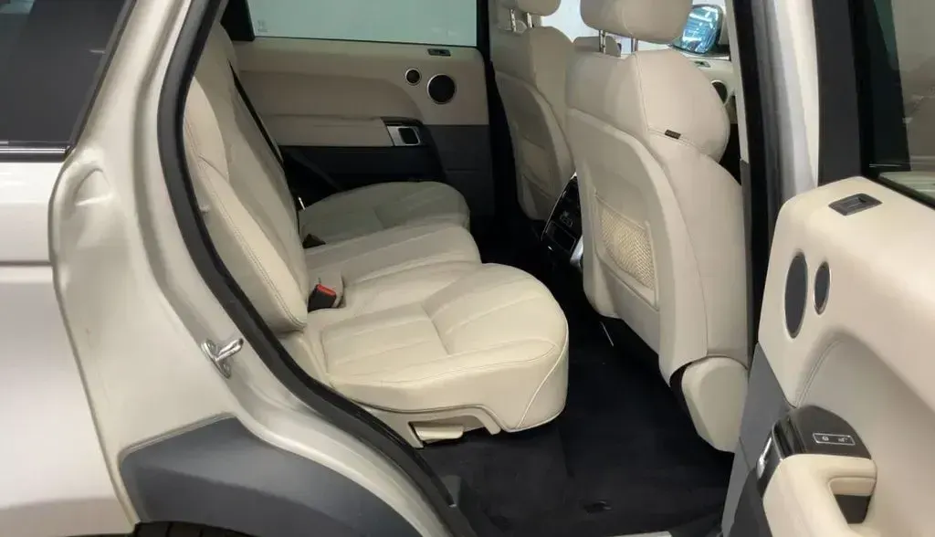 Used Land Rover Range Rover HSE 258 HP (189 kW) 2014 Gold SUV