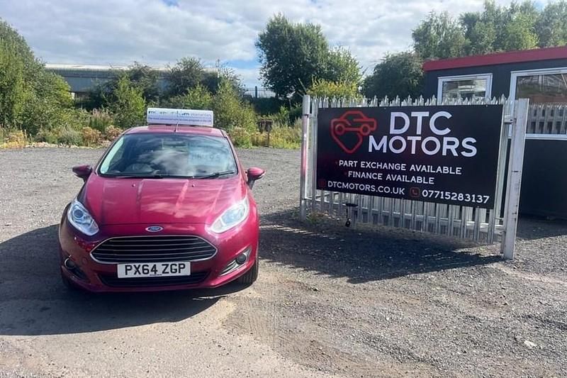 Red Used 2014 Ford Fiesta Zetec Hatchback | £5,495 (Fair price) - Image 1/1