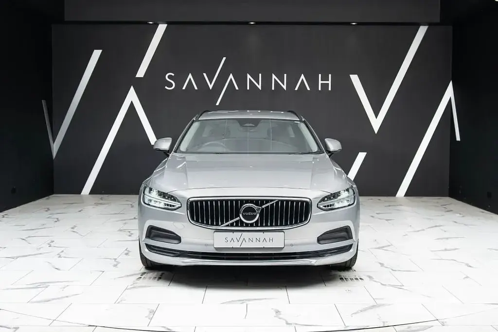 Used Volvo V90 Core 197 HP (144 kW) 2022 Silver Estate