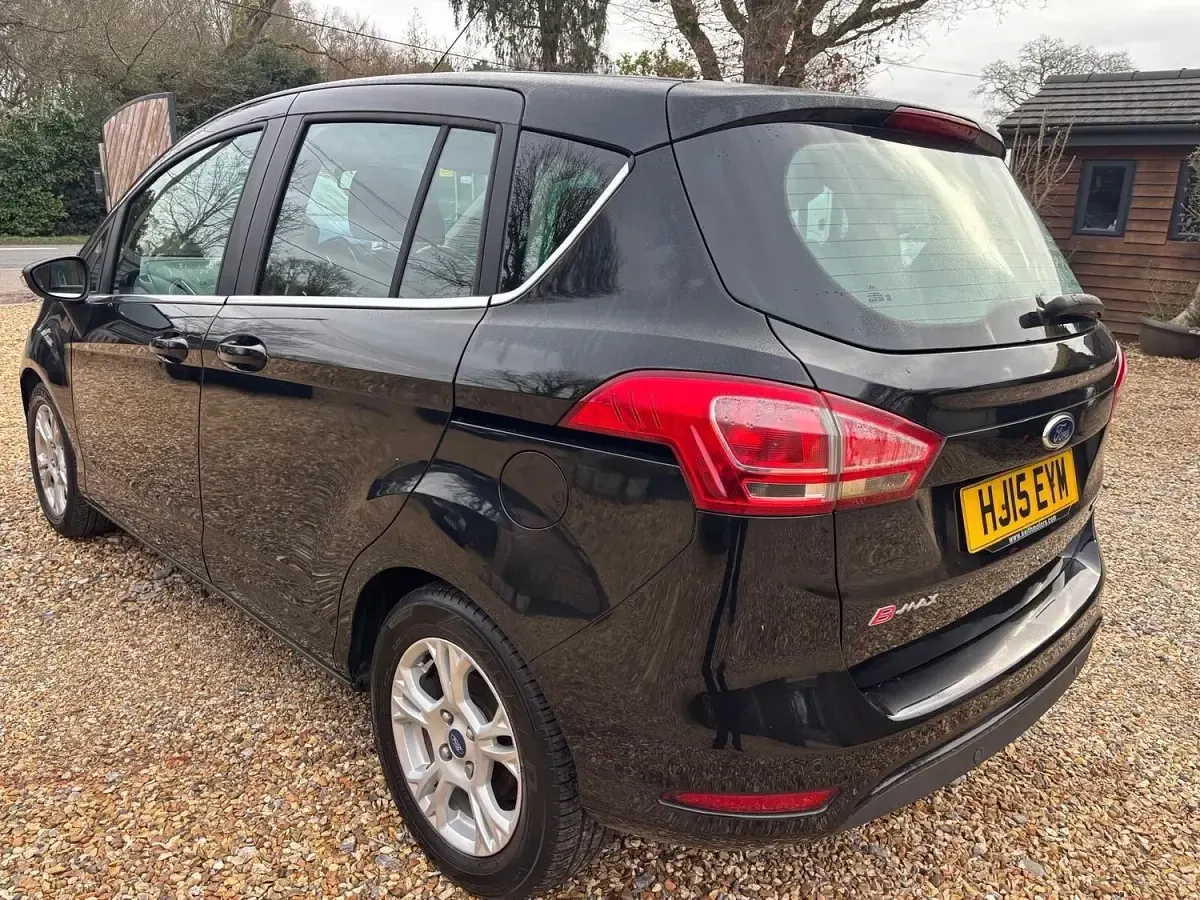 Used Ford B-MAX Zetec 100 HP (73 kW) 2014 Black MPV