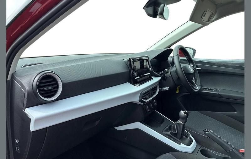 New Seat Arona SE 94 HP (69 kW) 2026 Red SUV