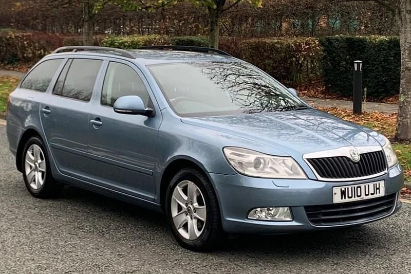 Used 2010 Skoda Octavia Elegance Hatchback | £2,395 (Fair price) - Image 1/1