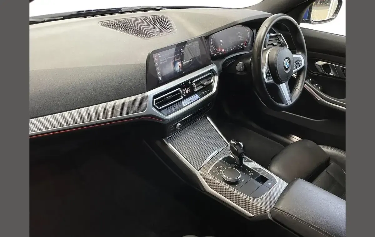 Used BMW 320 M Sport 180 HP (132 kW) 2019 Blue Sedan