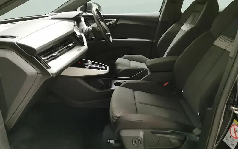Used Audi Q4 e-tron Sport 125 kW (170 HP) 2022 SUV