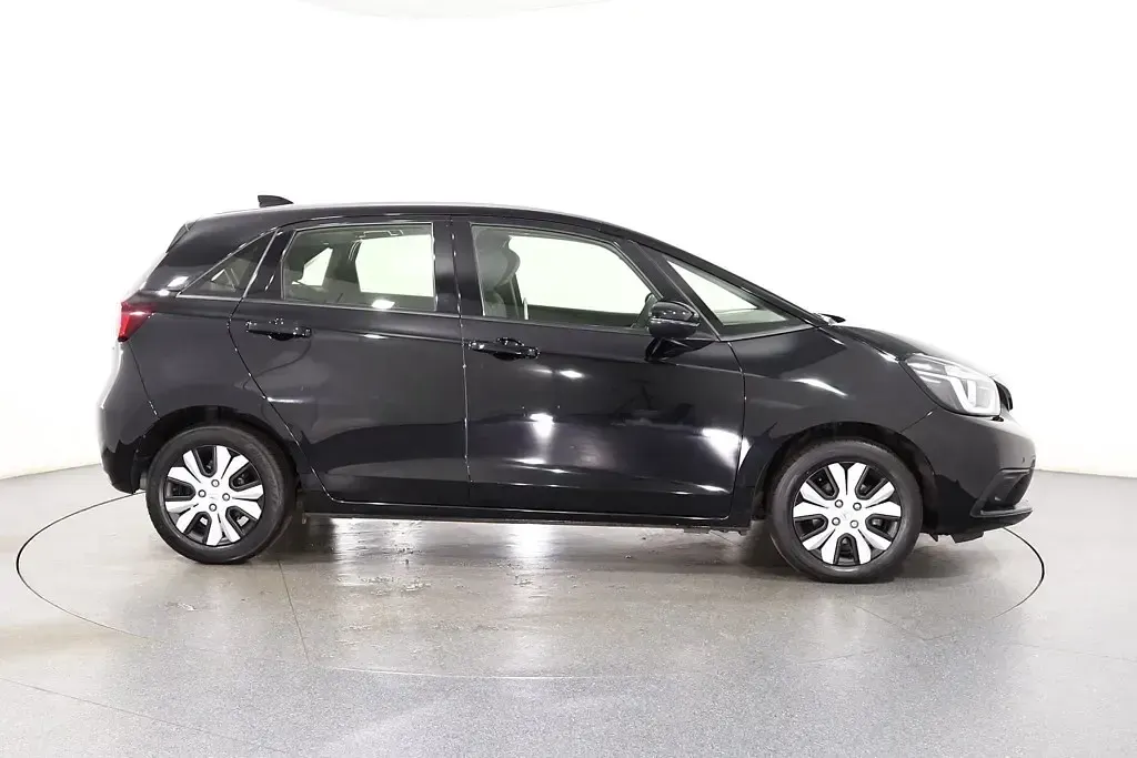 Used Honda Jazz Hybrid 109 HP (80 kW) 2023 Black Hatchback