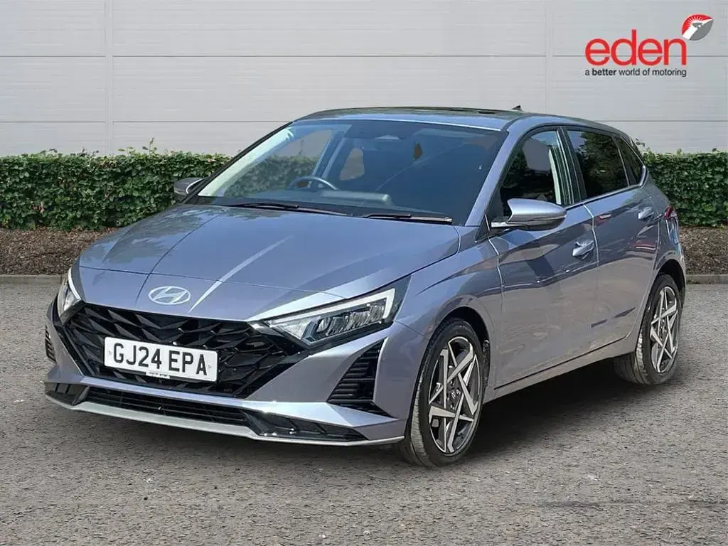 Used Hyundai i20 Ultimate 100 HP (73 kW) 2024 Blue Hatchback