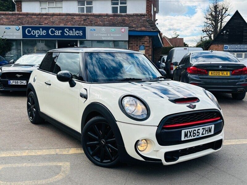 White Used 2015 Mini Cooper S Hatch Hatchback | £6,995 (Good price) - Image 1/4