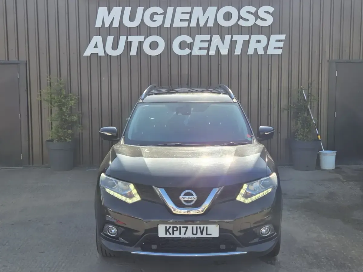 Używany Nissan X-Trail Tekna 177 KM (130 kW) 2017 Czarny SUV
