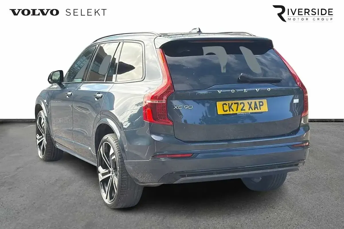 Used Volvo XC90 Ultimate 455 HP (334 kW) 2022 Denim blue SUV