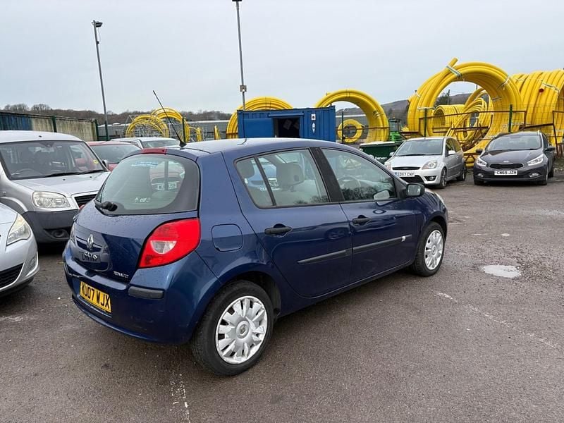 Used Renault Clio II Expression 2007 Blue Hatchback