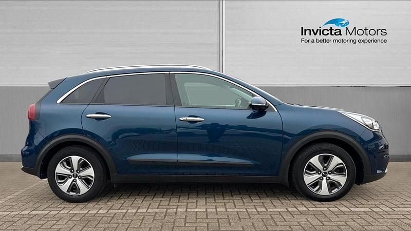 Used Kia Niro 141 HP (103 kW) 2018 Aqua blue metallic SUV