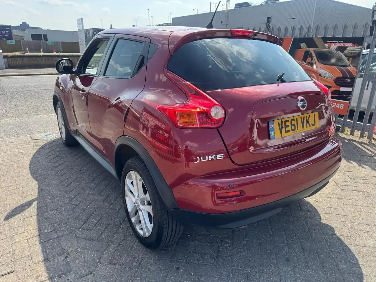 Used Nissan Juke Acenta 110 HP (80 kW) 2012 Red SUV