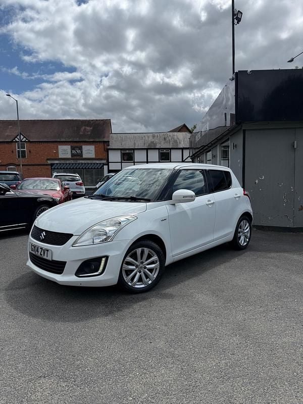 White Used 2014 Suzuki Swift SZ4 Hatchback | £4,250 (Super price) - Image 1/4