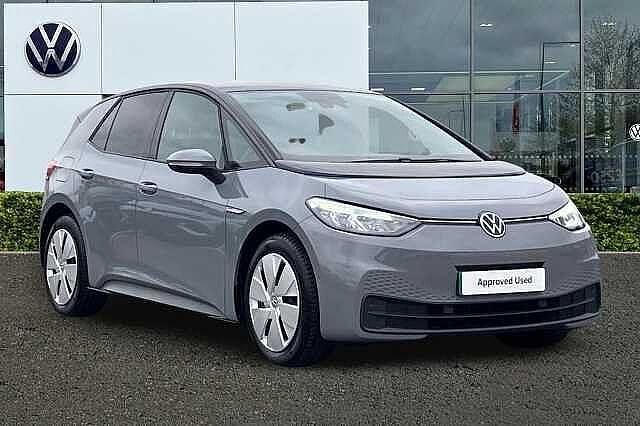 Grey Used 2023 VW ID.3 Pro Performance Hatchback | £17,495 (Fair price) - Image 1/4