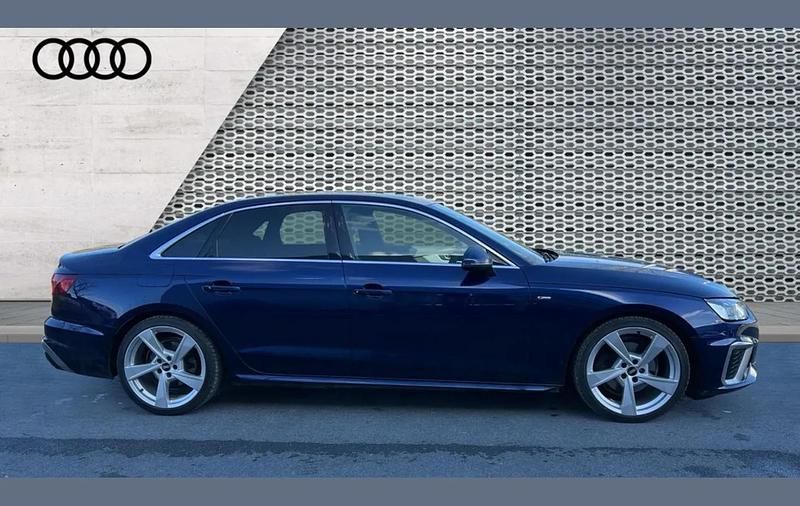 Used Audi A4 S-Line 163 HP (119 kW) 2022 Blue Sedan