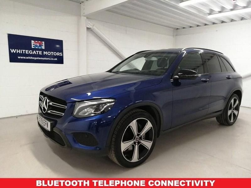 Used Mercedes GLC250 Urban 211 HP (155 kW) 2019 Blue SUV