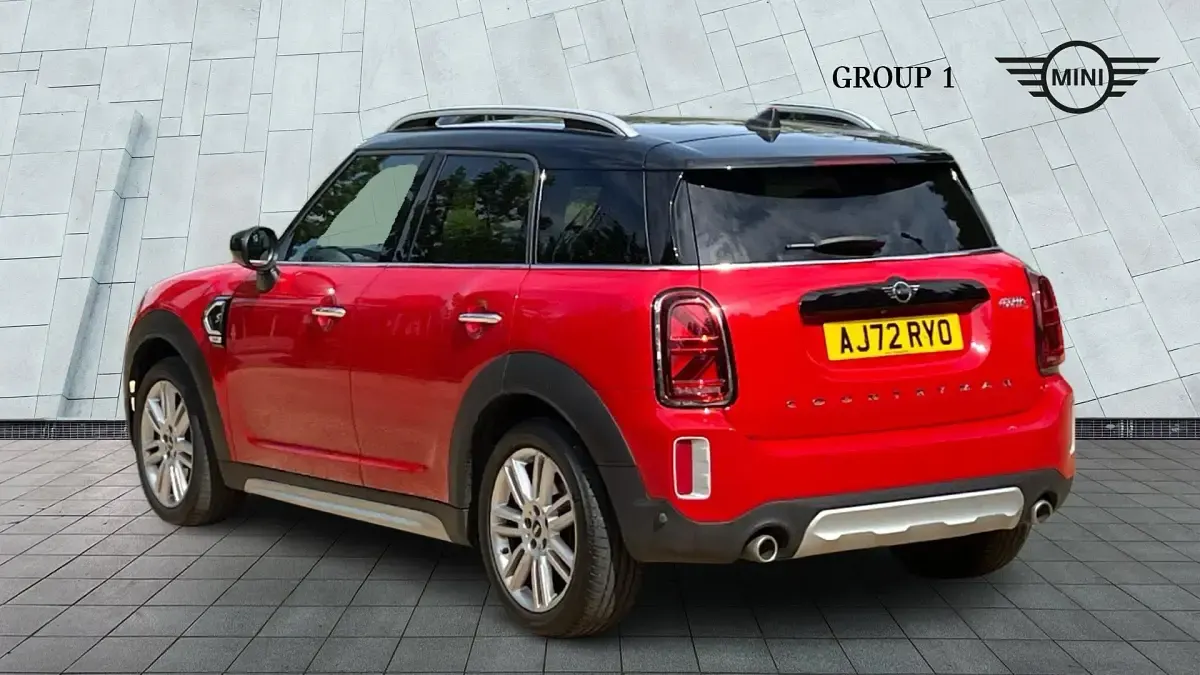 Used Mini Cooper S Countryman Exclusive 176 HP (129 kW) 2022 Red SUV