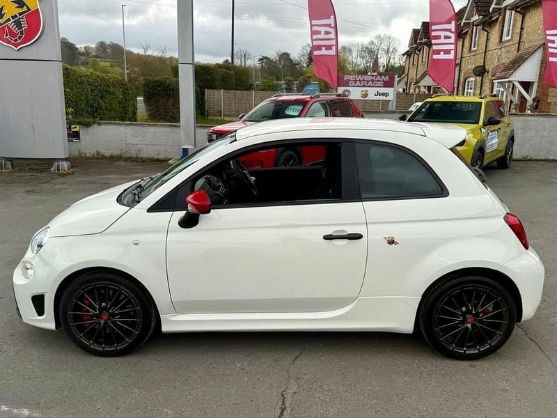 Used Abarth 695 180 HP (132 kW) 2023 White Hatchback