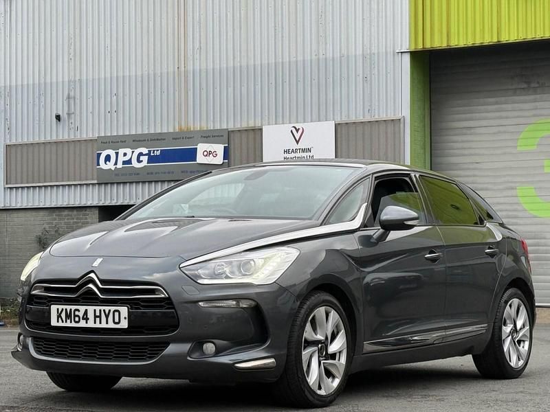Używany Citroën DS5 2014 Szary Hatchback