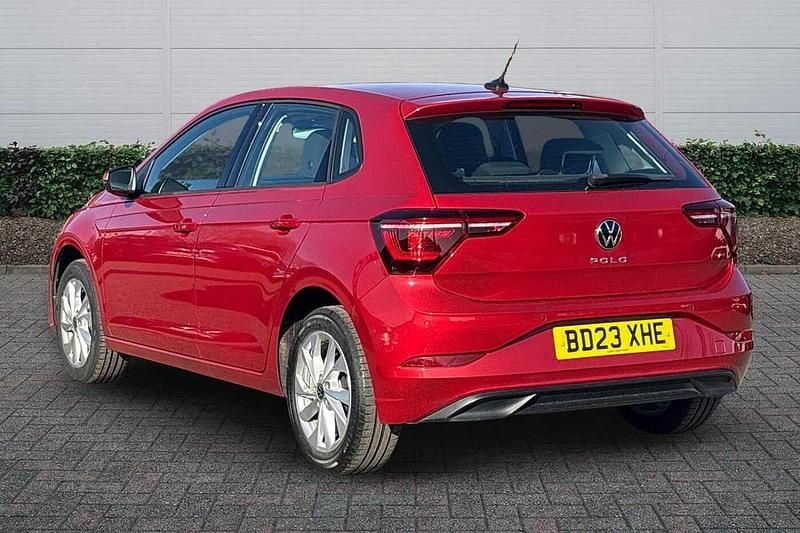 Used VW Polo Style 95 HP (69 kW) 2023 Red Hatchback