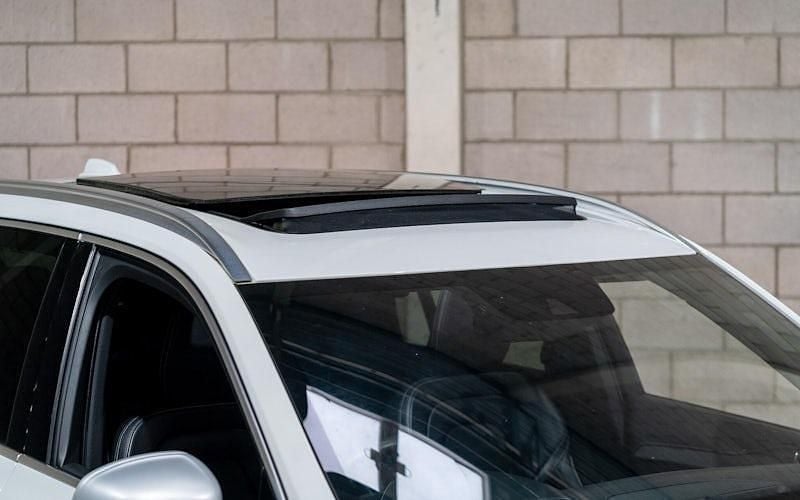 Used Volvo XC90 R-Design Pro 235 HP (172 kW) 2018 White SUV