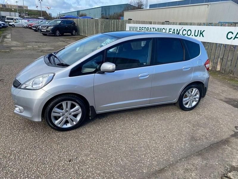 Used Honda Jazz EX 99 HP (72 kW) 2012 Silver Hatchback