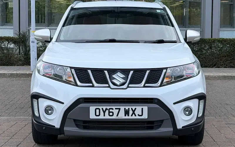 Second-hand Suzuki Vitara 140 CP (102 kW) 2017 Alb SUV