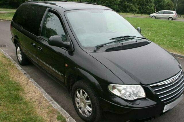 Used Chrysler Grand Voyager 172 HP (126 kW) 2006 MPV