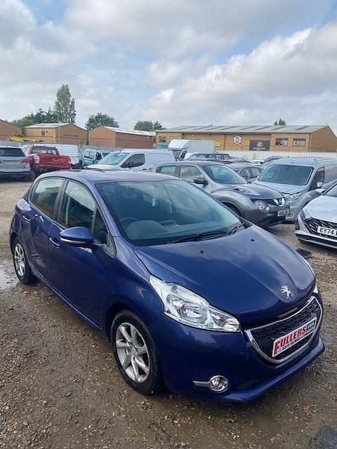 Blue Used 2013 Peugeot 208 Active Hatchback | £695 - Image 1/4