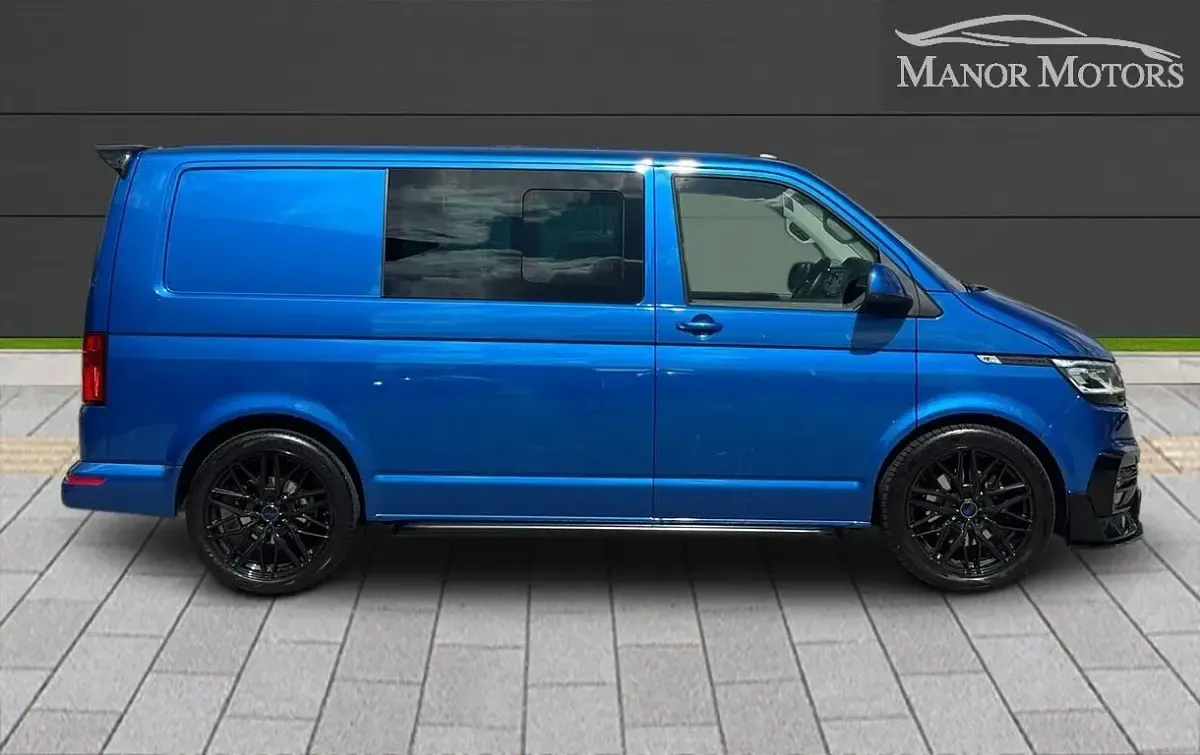 Used VW Transporter Highline 2022 Blue Van