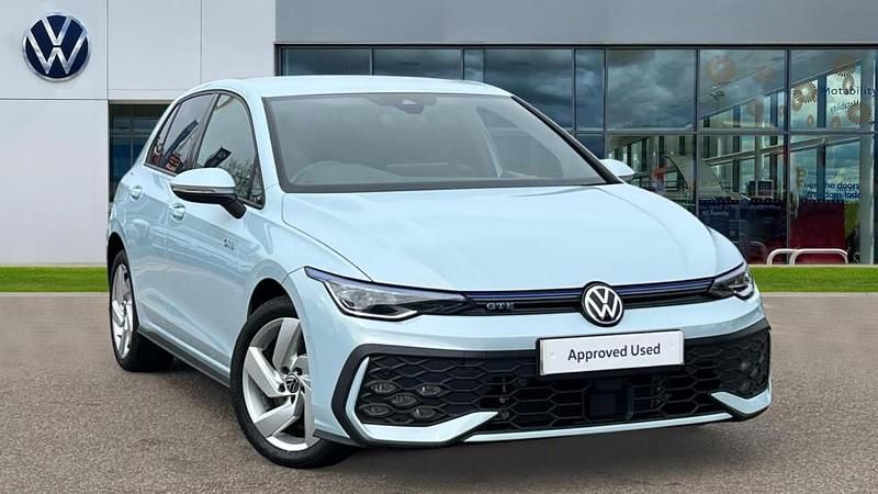 Used VW Golf VIII GTE 272 HP (200 kW) 2025 Crystal ice blue metallic
