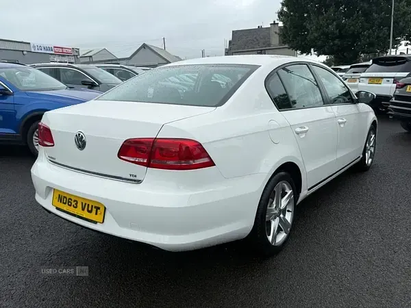 Used VW Passat S 105 HP (77 kW) 2014 White Sedan