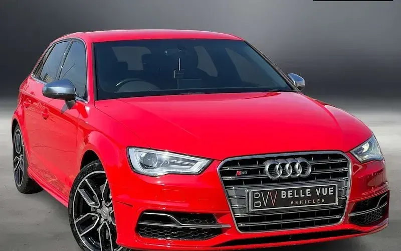 Usado Audi S3 Sportback Advanced 300 HP (220 kW) 2015 Citadino