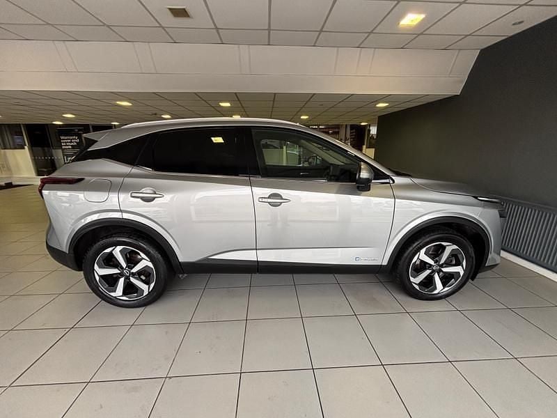 Used Nissan Qashqai N-Connecta 190 HP (139 kW) 2023 Silver SUV