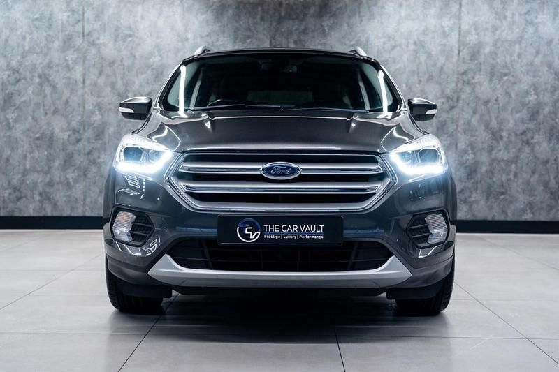 Used Ford Kuga Titanium 150 HP (110 kW) 2019 Grey SUV
