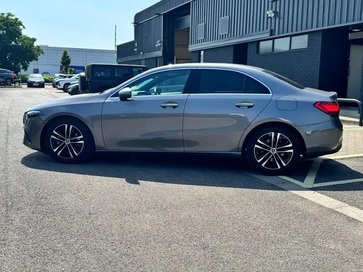 Used Mercedes A200 Executive 175 HP (128 kW) 2023 Grey Sedan