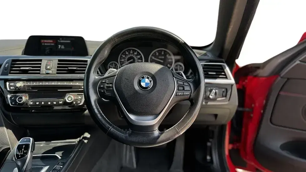 Used BMW 420 Sport Line 190 HP (139 kW) 2019 Melbourne red Cabriolet