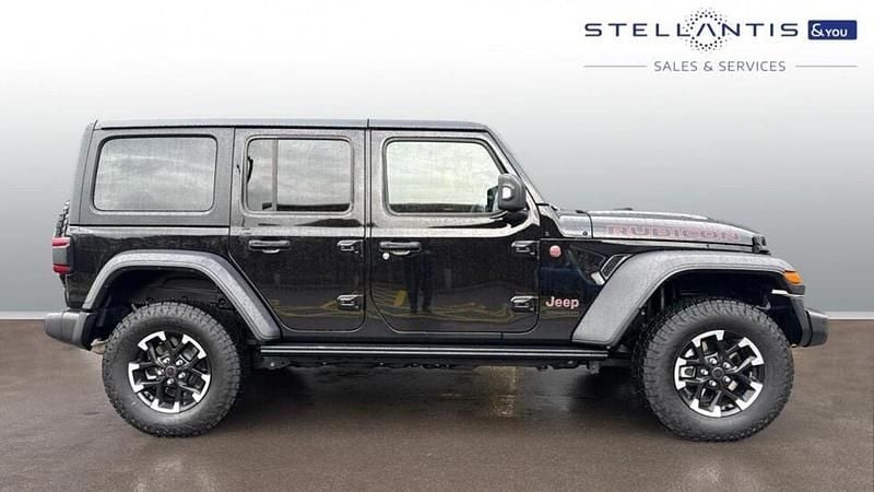 Used Jeep Wrangler Rubicon 268 HP (197 kW) 2025 Black SUV