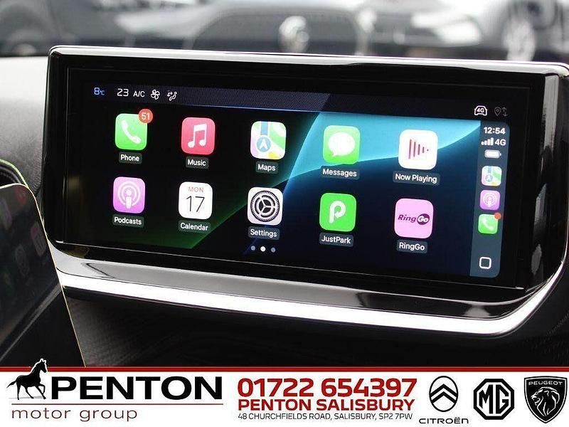 Used Peugeot e-208 GT 100 kW (136 HP) 2021 Yellow Hatchback