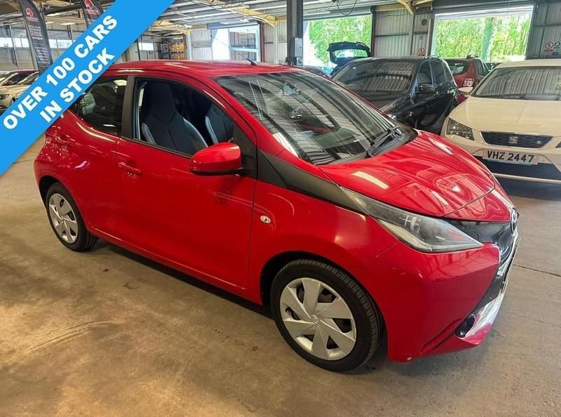 Red Used 2015 Toyota Aygo X-play Hatchback | £5,690 (Fair price) - Image 1/4