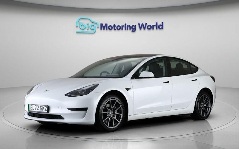 Used Tesla Model 3 RWD 222 kW (302 HP) 2022 White Sedan