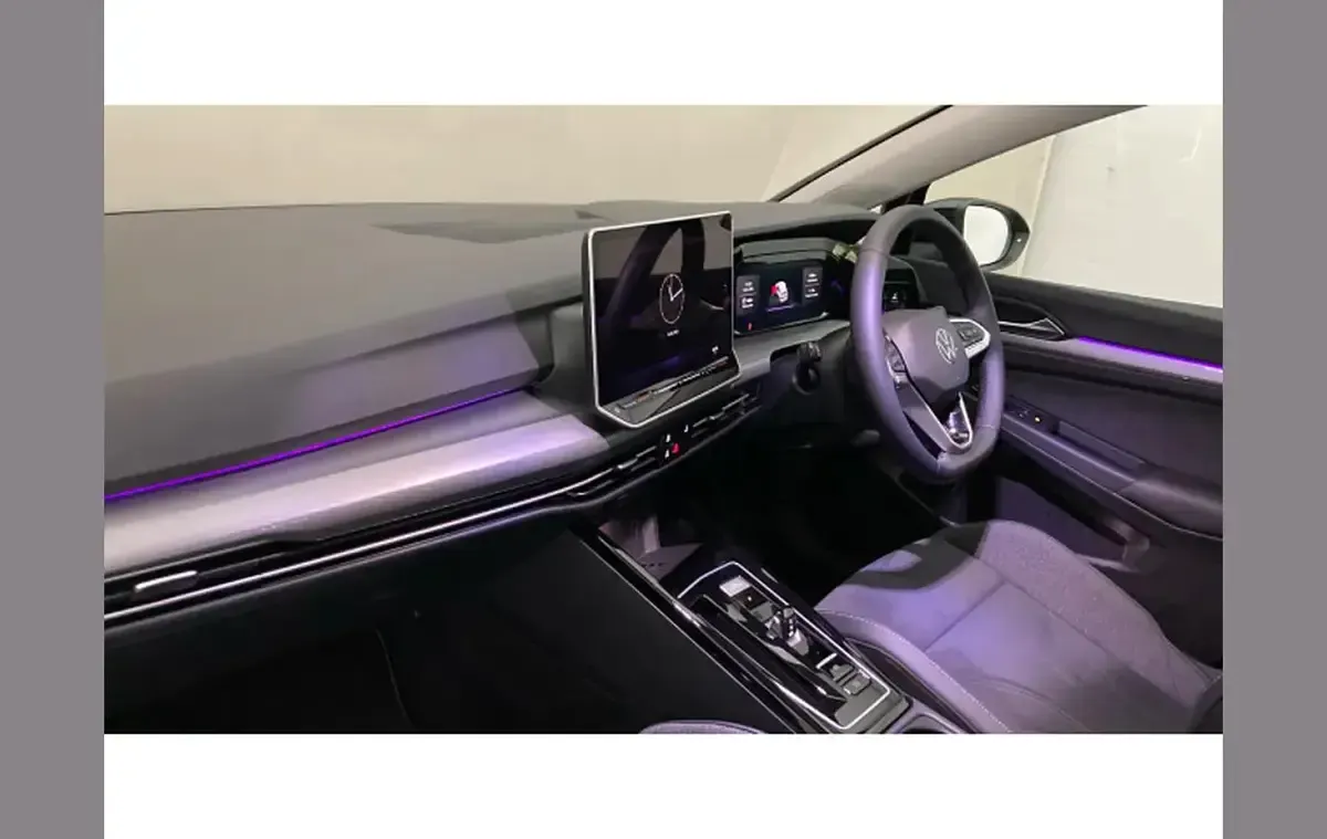 Used VW Golf VIII Style 150 HP (110 kW) 2025 Black Hatchback