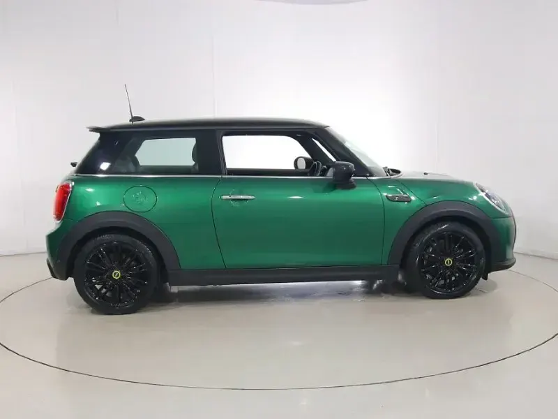 Used Mini Cooper S Hatch 135 kW (184 HP) 2022 Green Hatchback