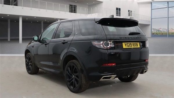 Black Used 2019 Land Rover Discovery Sport HSE Dynamic SUV | £23,490 (Expensive) - Image 1/1