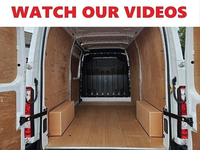 Używany Renault Master Business 135 KM (99 kW) 2021 Biały Minivan