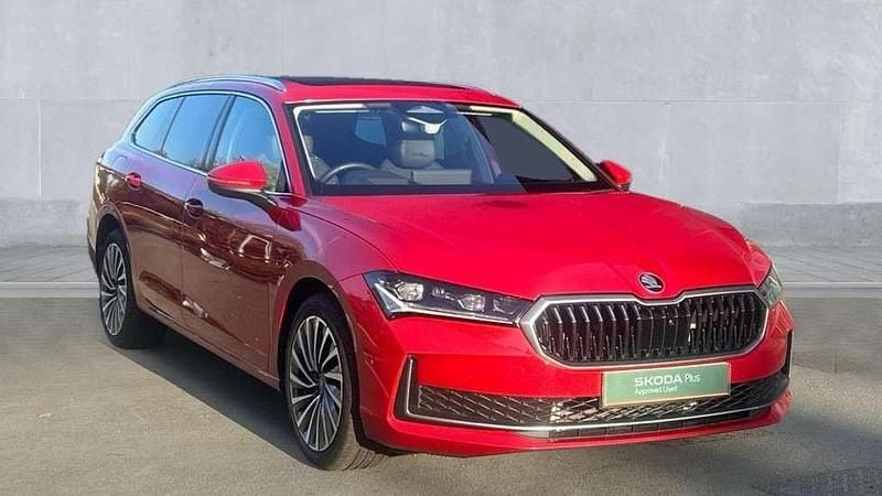 Carmine red metallic Used 2025 Skoda Superb LAURIN & KLEMENT Estate | £36,950 - Image 1/4