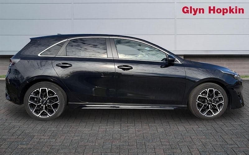 Used Kia Ceed GT-Line 140 HP (102 kW) 2024 Hatchback