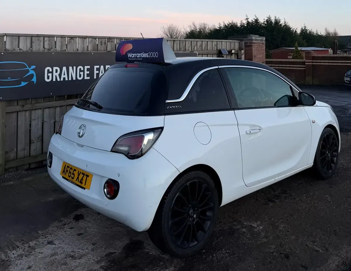 Used Vauxhall Adam Glam 2015 White Hatchback