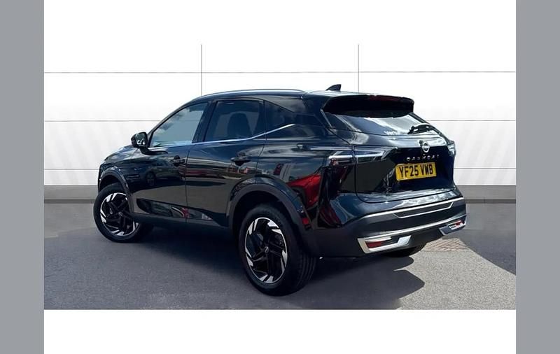 New Nissan Qashqai N-Connecta 140 HP (102 kW) 2025 Black SUV