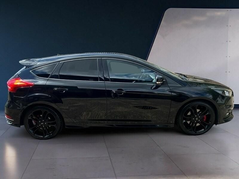 Black Used 2017 Ford Focus ST Hatchback | £7,995 (Super price) - Image 1/4